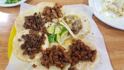 Mexican Restaurant «La Morenita Mexican Restaurant», reviews and photos, 150 Wallace Blvd, Clarksville, TN 37042, USA