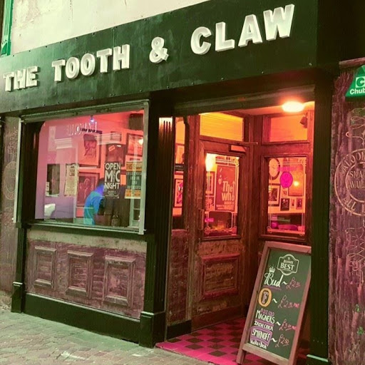 The Tooth & Claw logo
