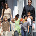 Angelina Jolie e Brad Pitt passeiam com os seis filhos por Nova Orleans