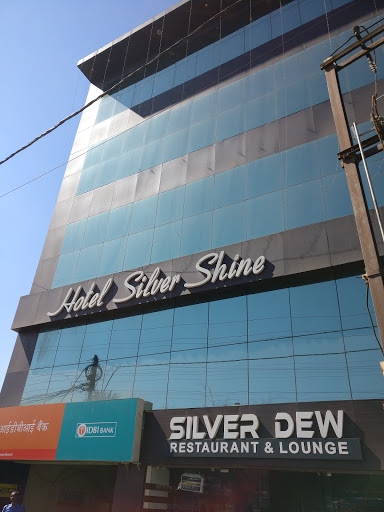 Hotel Silver Shine, Collectorate Road, Next to IDBI Bank, Gulabara Road, Sanchar Colony, Chhindwara, Madhya Pradesh 480001, India, Hotel, state MP