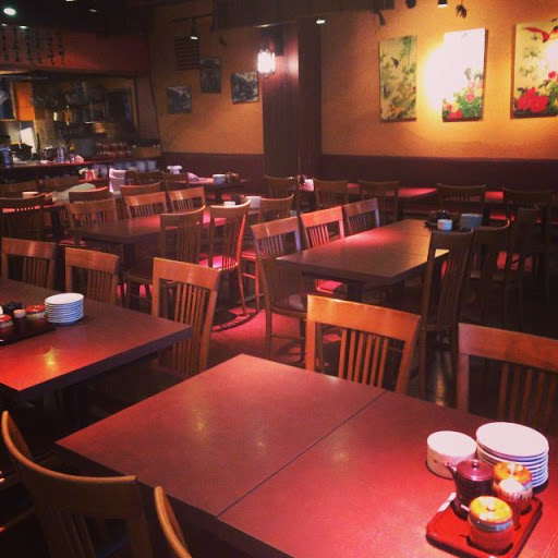 「頂点石焼麻婆豆腐」なら陳家私菜 新宿店