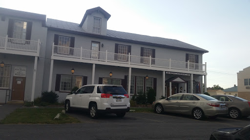 American Restaurant «Carriage House Inn», reviews and photos, 200 S Seton Ave, Emmitsburg, MD 21727, USA