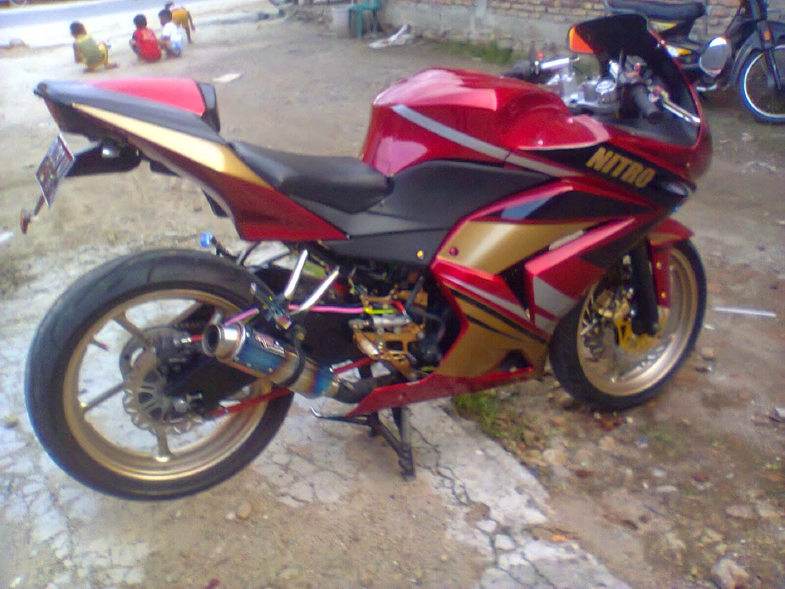 Byson Modifikasi Ninja 250