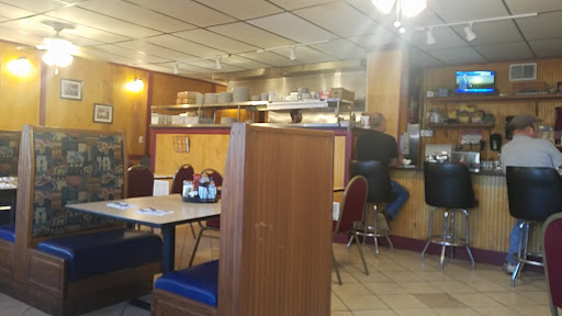 Restaurant «Tiggers Two», reviews and photos, 429 Benefit St, Pawtucket, RI 02861, USA