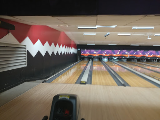 Bowling Alley «AMF Noble Manor Lanes», reviews and photos, 2440 Noblestown Rd, Pittsburgh, PA 15205, USA