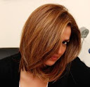 Beautiful strawberry blond highlights in auburn brunette hair