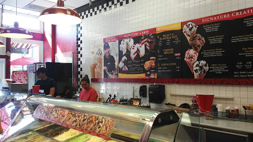 Ice Cream Shop «Cold Stone Creamery», reviews and photos, 408 S Myrtle Ave, Monrovia, CA 91016, USA