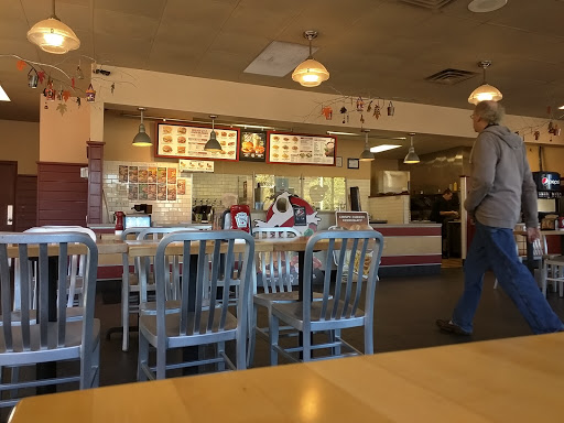 Hamburger Restaurant «Wayback Burgers», reviews and photos, 320 E Elm St, Torrington, CT 06790, USA
