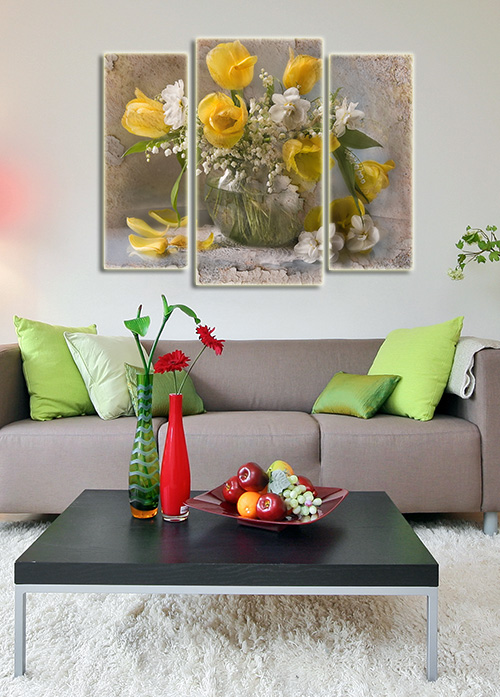 Triptyches, Fourplex - Spring bouquet with yellow tulips in a glass vase Triptyches, Fourplex - Spring bouquet with yellow tulips in a glass vase