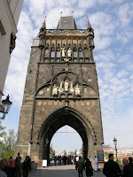 Karelsbrug - Stare Mesto Stadpoort 2.JPG