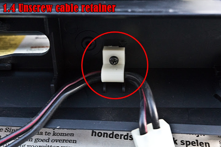 1-4%252520Unscrew%252520cable%252520retainer%252520%2525282%252529.jpg