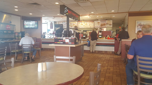 Fast Food Restaurant «Roy Rogers», reviews and photos, 14000 H G Truman Rd, Solomons, MD 20688, USA