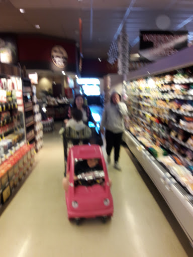 Grocery Store «Safeway», reviews and photos, 389 S McDowell Blvd, Petaluma, CA 94954, USA