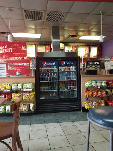 Sandwich Shop «Quiznos», reviews and photos, 215-10 Northern Blvd, Queens, NY 11361, USA