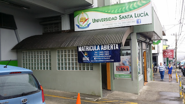 Universidad Santa Lucía