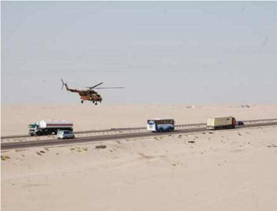 الموسوعة الأكبر لصور و فيديوهات  الجيش العراقي - صفحة 51 Mi171+highway+to+saudi