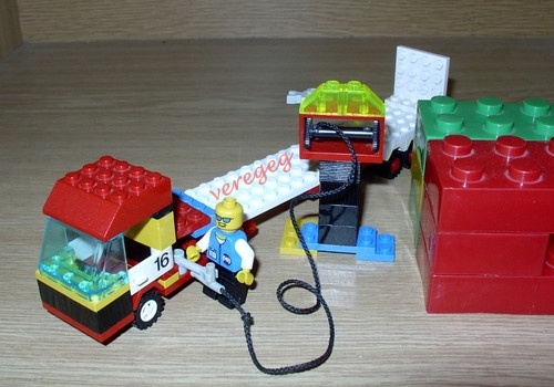 Lego építési ötletek, minták - mit építsünk, mit építhetünk LEGO-ból: Lego  építés kezdetben, egyszerű darabok