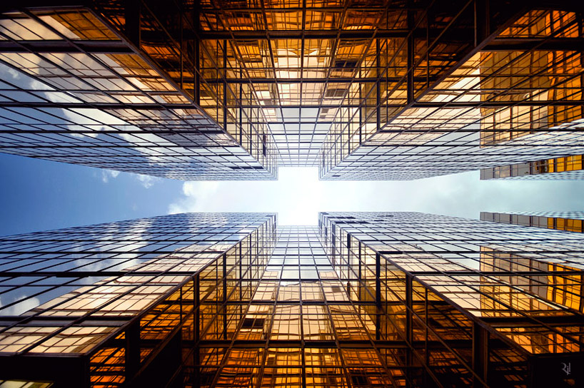 ＊垂直地平線：藝術家 Romain Jacquet-Lagreze 90度香港仰空攝影作品！ 3