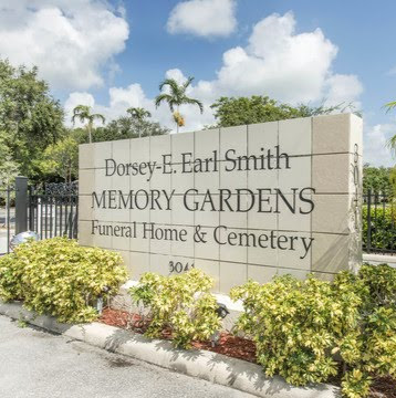 Dorsey - E. Earl Smith Funeral Home and Lake Worth Memory Gardens logo