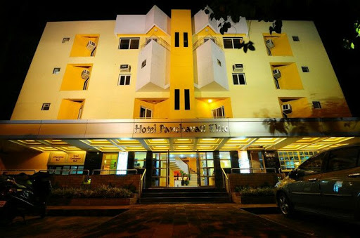 Panchavati Group of Hotels & Motels, Pune Road, Manglapur, Sangamner, Suyog Colony, Sangamner, Maharashtra 422605, India, Hostel, state MH
