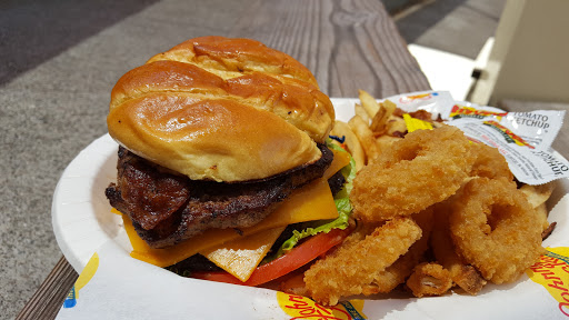 Hamburger Restaurant «Johnny Rockets», reviews and photos, 1001 Fairgrounds Dr, Vallejo, CA 94589, USA