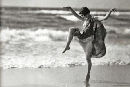 La invención de una vida: Isadora Duncan - El arte y el diván