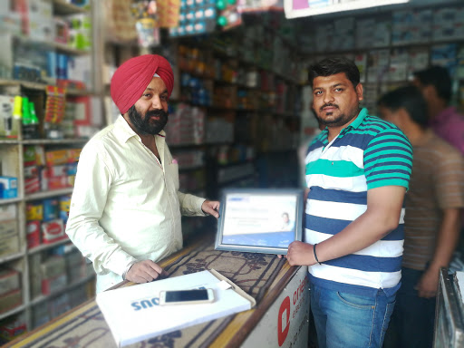 Amrit Electronics, Red Light Chowk, Near Petrol Pump, Urban Estate - I, Phase 1, Jalandhar, Punjab 144022, India, Electronics_Retail_and_Repair_Shop, state PB