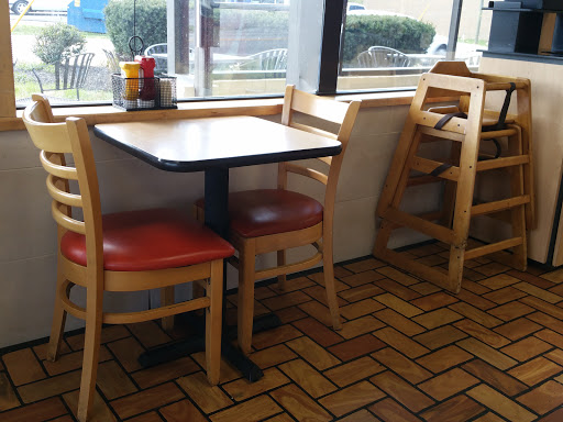 Fast Food Restaurant «DQ Grill & Chill Restaurant», reviews and photos, 6603 W State Hwy 22, Crestwood, KY 40014, USA