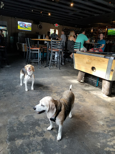 Bar «Underdogs Pub», reviews and photos, 4212 Washington Ave, Houston, TX 77007, USA
