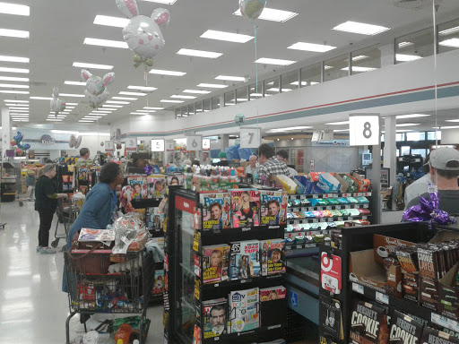 Supermarket «Hy-Vee», reviews and photos, 7620 State Line Rd, Prairie Village, KS 66208, USA