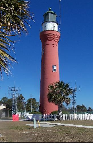 2262883-St_Johns_River_Lighthouse-United_States_of_America.jpg