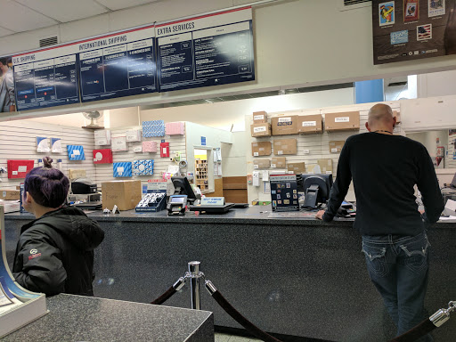 Post Office «United States Postal Service», reviews and photos, 415 1st Ave N, Seattle, WA 98109, USA
