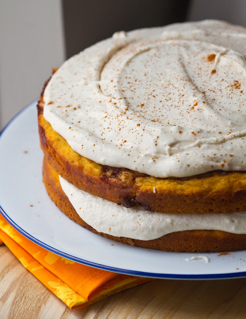 Pumpkin Cinnamon Bun Layer Cake. vegan. - Vegan Recipe