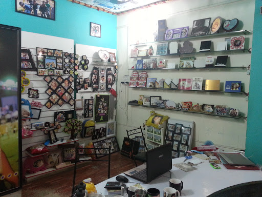 Godot Prints, Shop No. B-3 Samyak Arcade, Cannought Place, Cidco, Aurangabad, Maharashtra 431001, India, Custom_Confiscated_Goods_Store, state BR