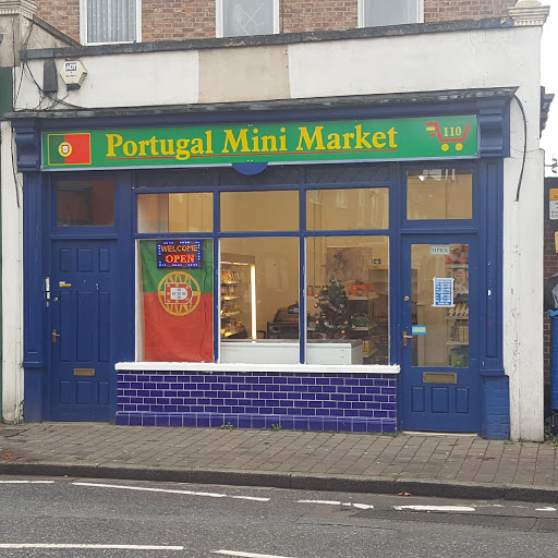 Portugal Mini Markert & Cafe in Gloucester logo
