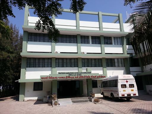 Swami Vivekanand Homoeopathic Medical College & Hospital, R S No 61, Vaya Vartej Bv, Sidsar Road, Bhavnagar, Gujarat 364060, India, Hospital, state GJ
