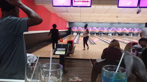 Bowling Alley «AMF Kissimmee Lanes», reviews and photos, 4140 W Vine St, Kissimmee, FL 34741, USA