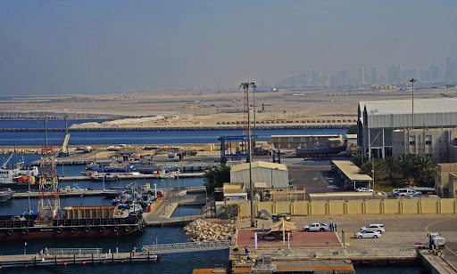 Hamriya Port,Container Services 1, Dubai - United Arab Emirates, Transportation Service, state Dubai