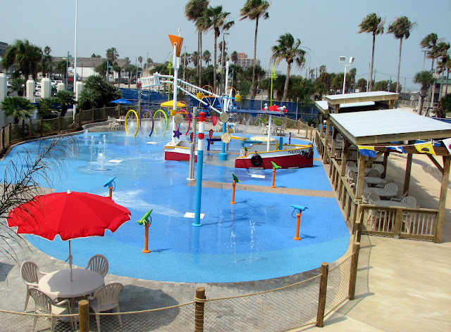 texas state aquarium playground