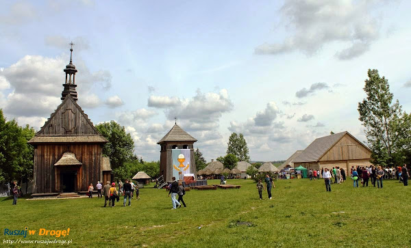 muzeum wsi kieleckiej w Tokarni