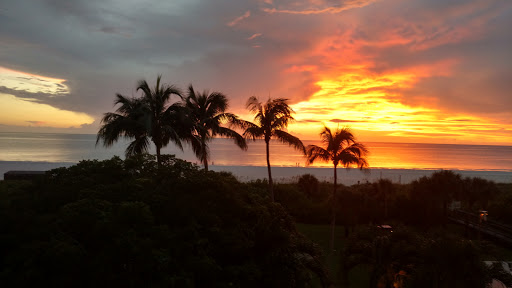 The Surf Club of Marco Resort