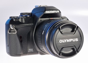 Olympus E-420