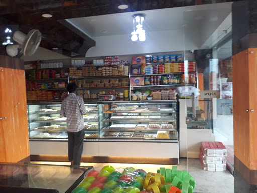 Indore Sweets Namkeen & Bakery ( New Indore Sev Bhandar ), Labour Chowk, Garha Road, Jabalpur, Madhya Pradesh 482002, India, Namkeen_Shop, state MP