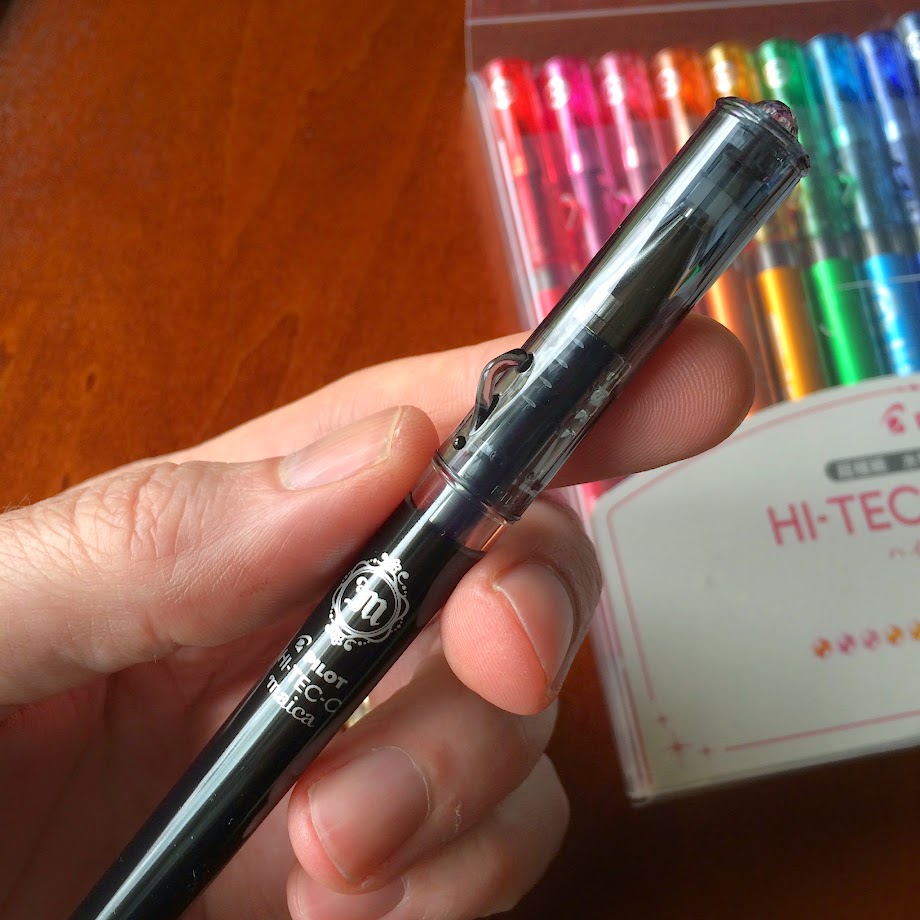 REVIEW: Pilot HI-TEC-C maica