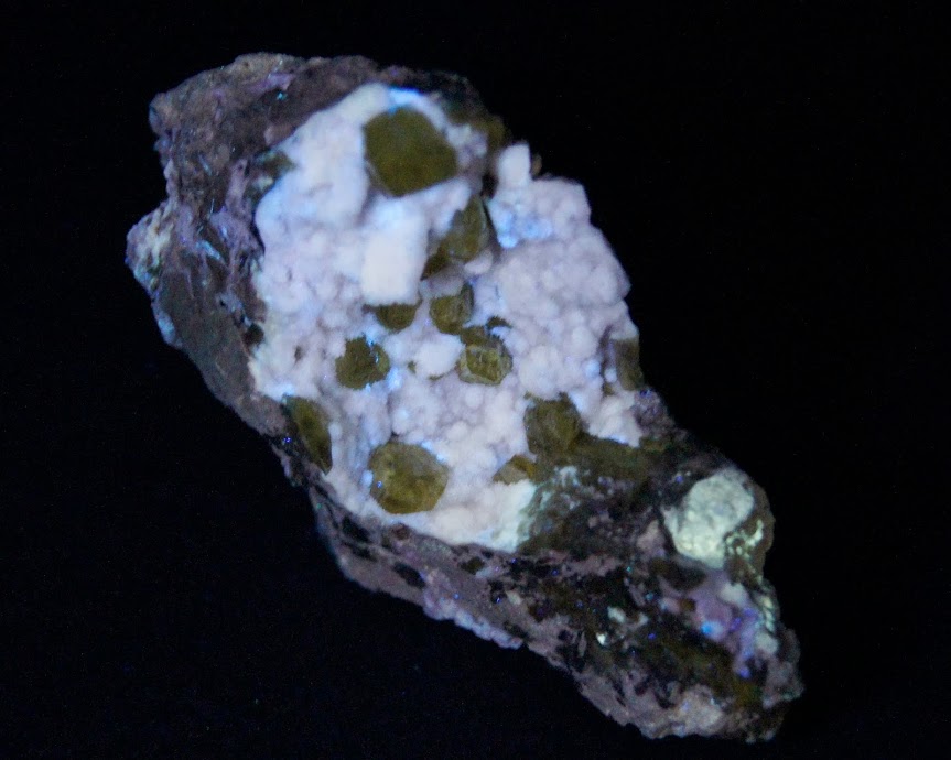 Colección de Minerales Fluorescentes - Página 3 Azufre+con+Aragonito%252C+Cerde%25C3%25B1a