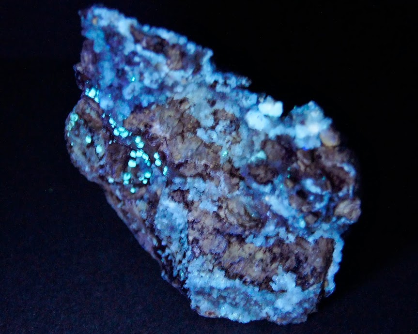Colección de Minerales Fluorescentes - Página 2 Estroncianita%252C+Calcita%252C+UVc.