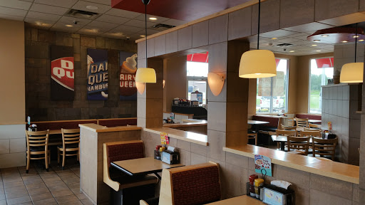 Fast Food Restaurant «DQ Grill & Chill», reviews and photos, 2900 Wilma Rudolph Blvd, Clarksville, TN 37040, USA