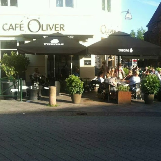 Café Oliver logo