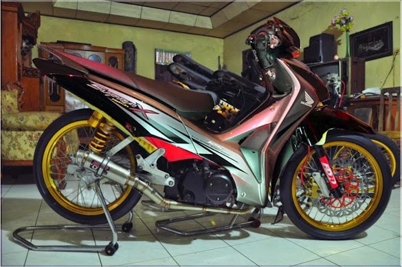 Supra Modif / Foto Modifikasi Motor Drag Supra X 125 Di Ide Modif ... / Motoblast buatin modif stripin kawasaki.