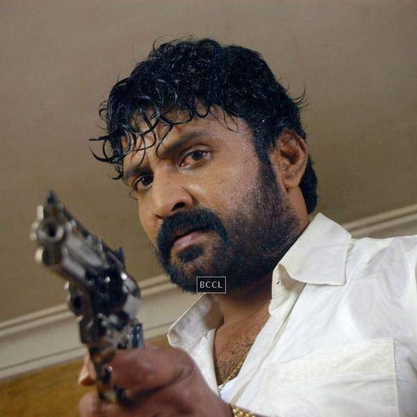 A still from the Tamil movie Avan Aval.